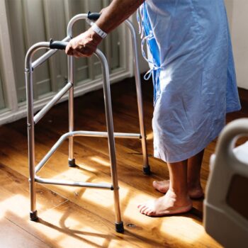 Early Signs and Managing Osteoarthritis