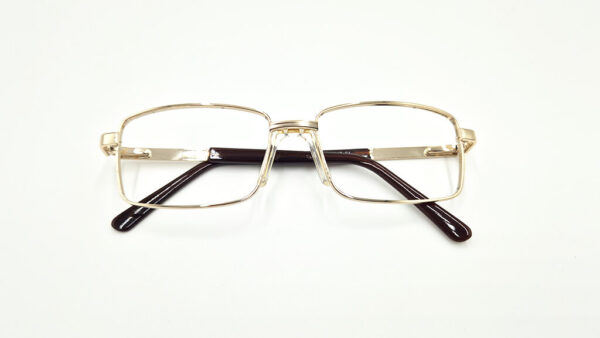 1024x576_ZE004_C1_front